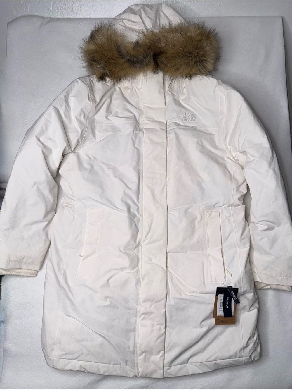 The North Face Arctic Parka Women's Plus Size 2X Down Winter Jacket Cream New